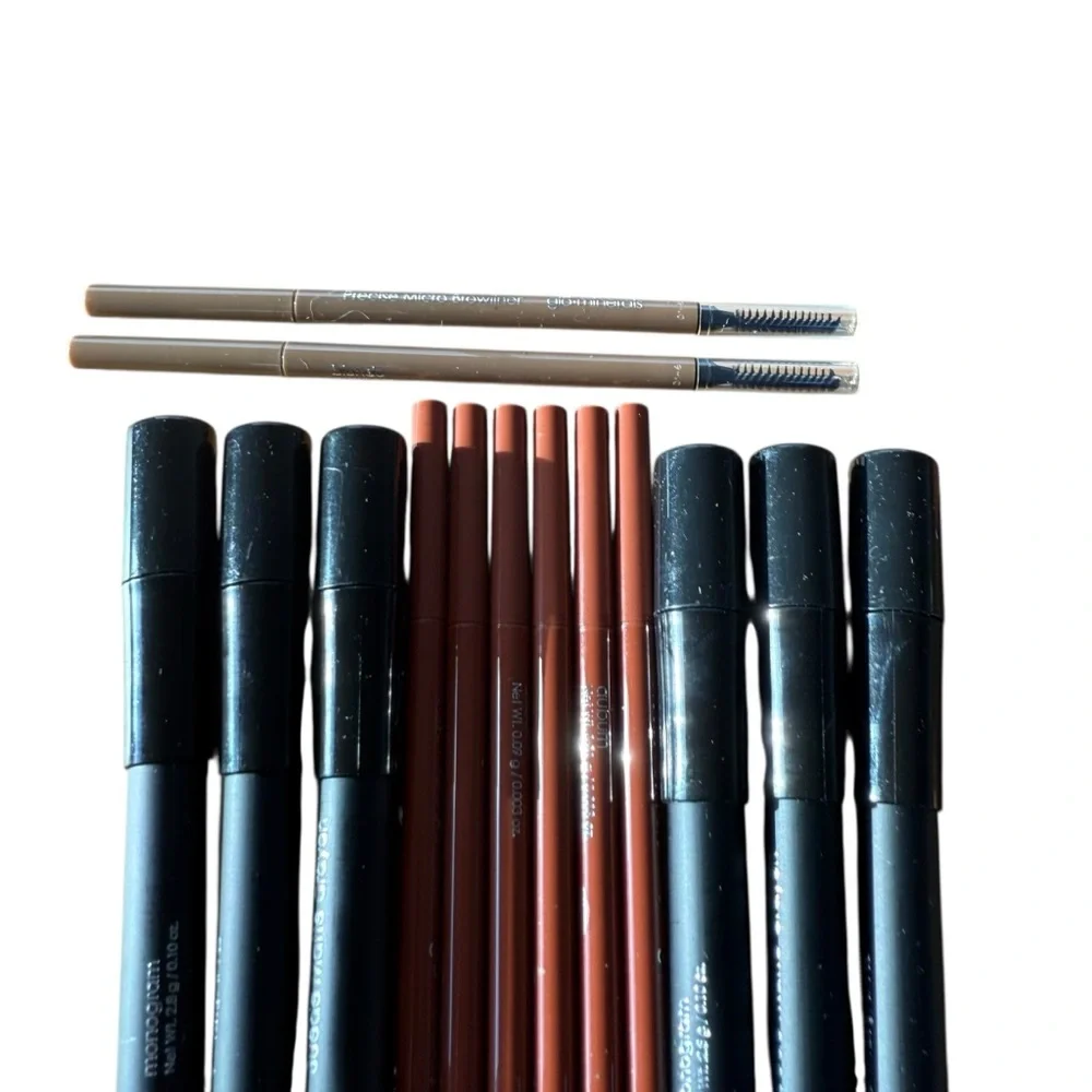 GLO SKIN BEAUTY LIP & BROW BUNDLE – MONOGRAM, DEMURE, AUBURN LOT (LOT#53)